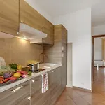 La Perla With Shared Pool Aparthotel