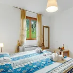 Aparthotel La Perla With Shared Pool