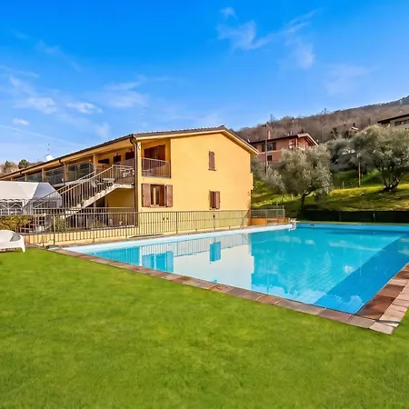 La Perla With Shared Pool