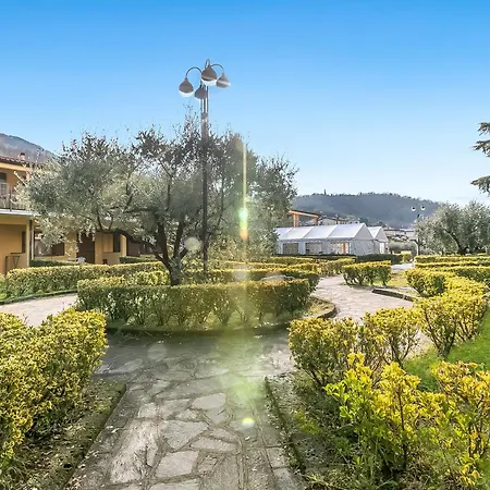 La Perla With Shared Pool