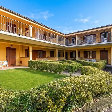 La Perla With Shared Pool 3*